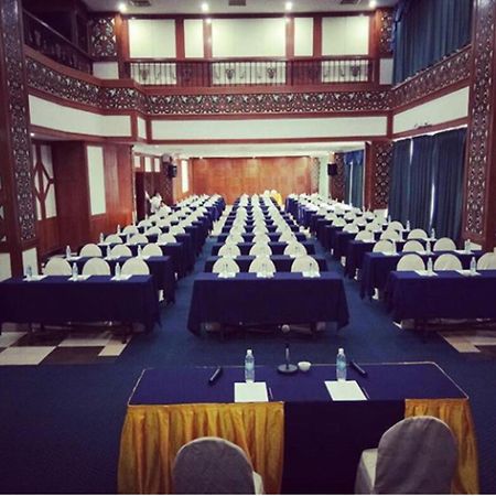 Purnama Hotel Limbang Exterior foto